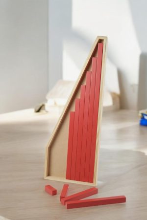 Montessori Red Rode