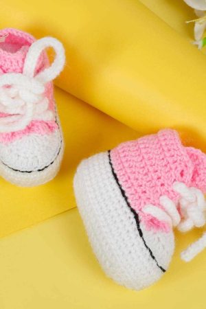 Woollen Pink Sneakers & Boots