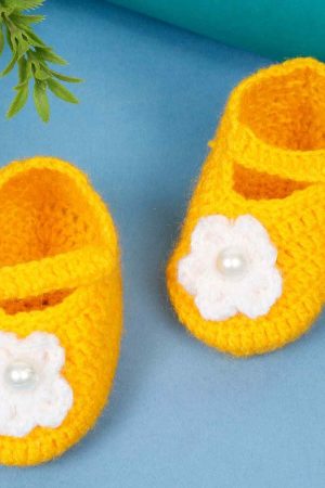 Woollen Red & Yellow Buckle Booties