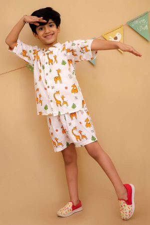 Giraffe Shorts Set