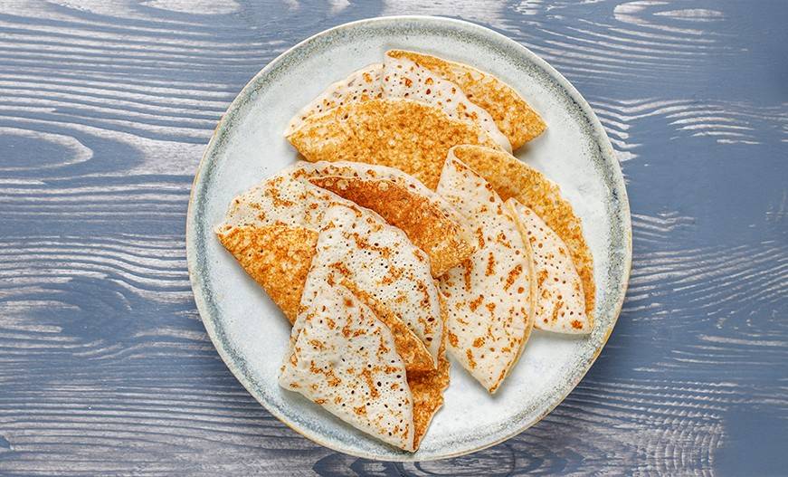 Breakfast Ideas For Kids - Besan Oats Mini Parathas for 4 Mini Parathas