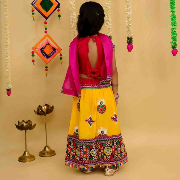 Girls Yellow chaniya choli with dupatta